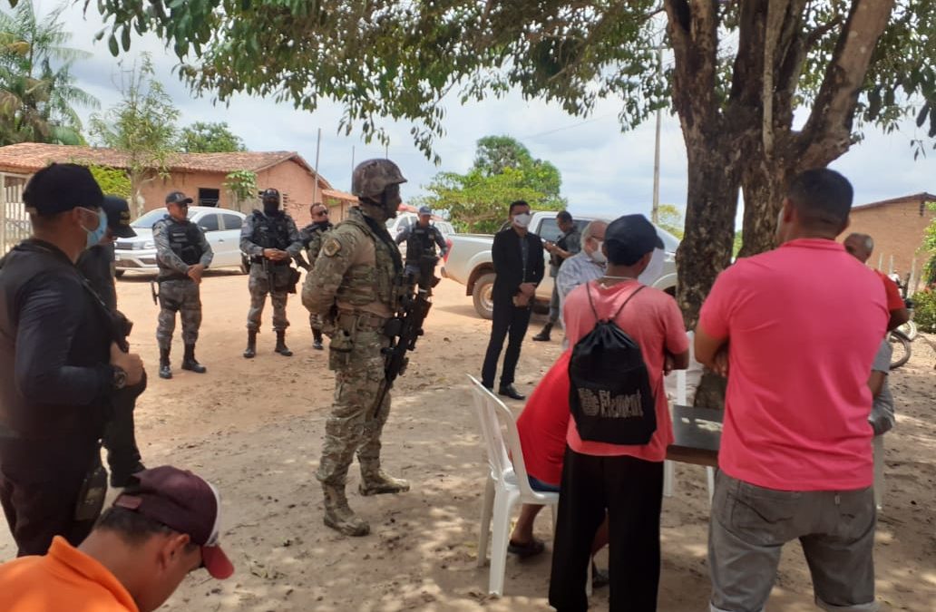 Trabalhadores de empresa contratada pela Vale S.A. para construção de acessos de segurança na EFC em Alto Alegre do Pindaré, sofrem com calotes e atrasos